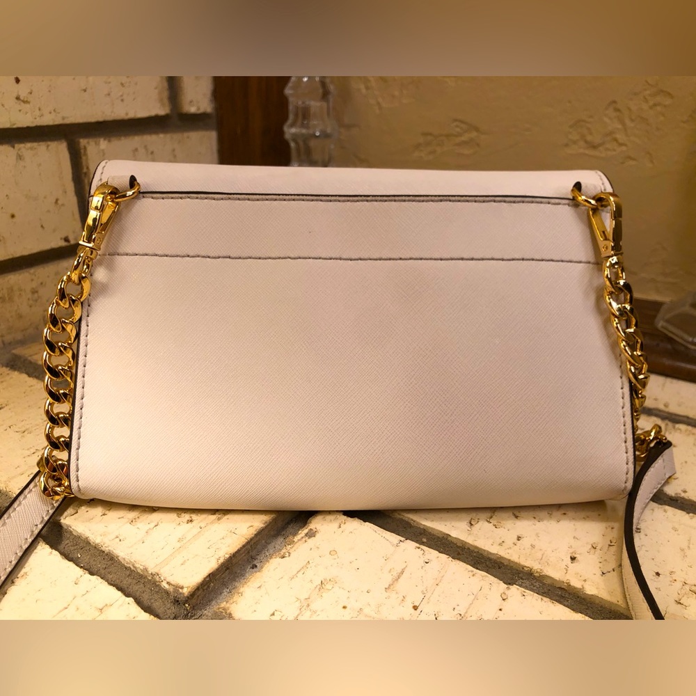 💥Moving to @the_bag_guy💥Michael Kors - Crossbody - White - Picture 9 of 17